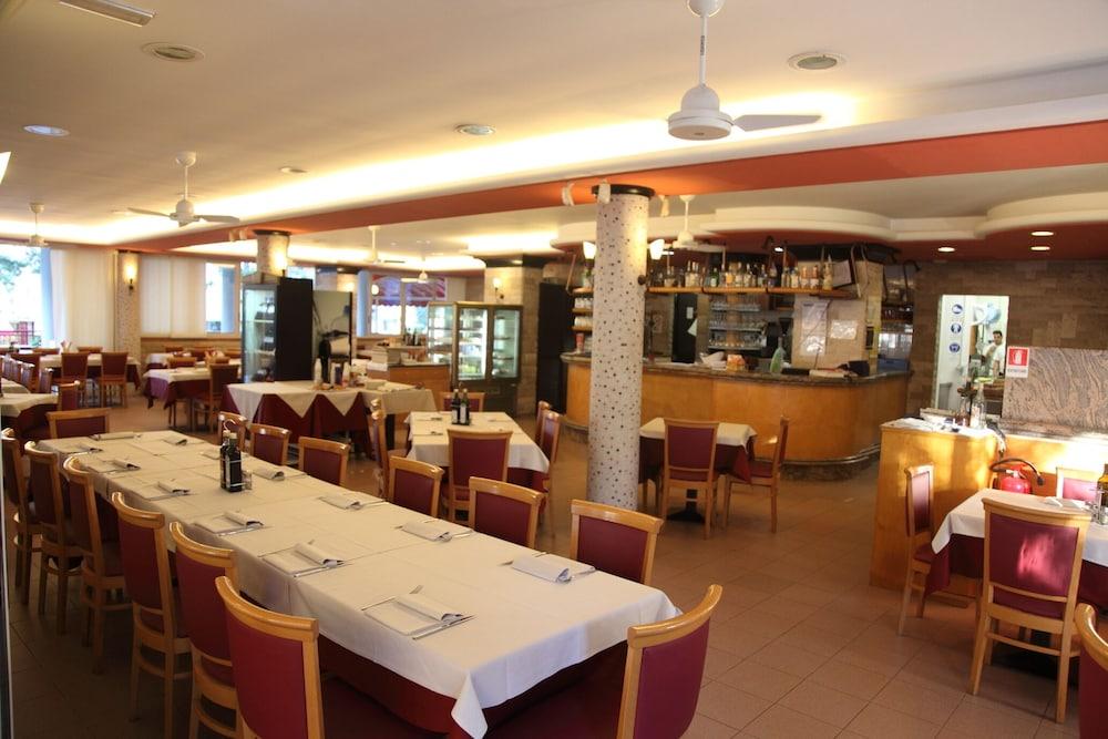 Hotel Regina Lignano Sabbiadoro Eksteriør bilde